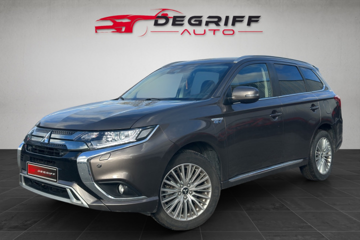 MITSUBISHI OUTLANDER PHEV