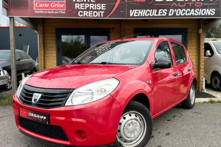 DACIA SANDERO