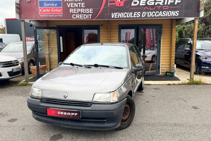 RENAULT CLIO