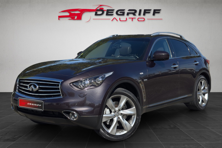 INFINITI QX70